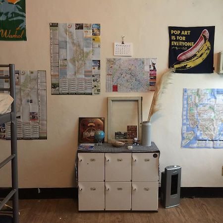Blowin' In The Wind Hostel ซินจู๋ ภายนอก รูปภาพ