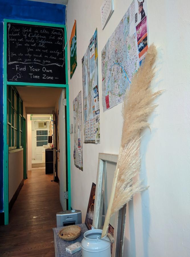 Blowin' In The Wind Hostel ซินจู๋ ภายนอก รูปภาพ